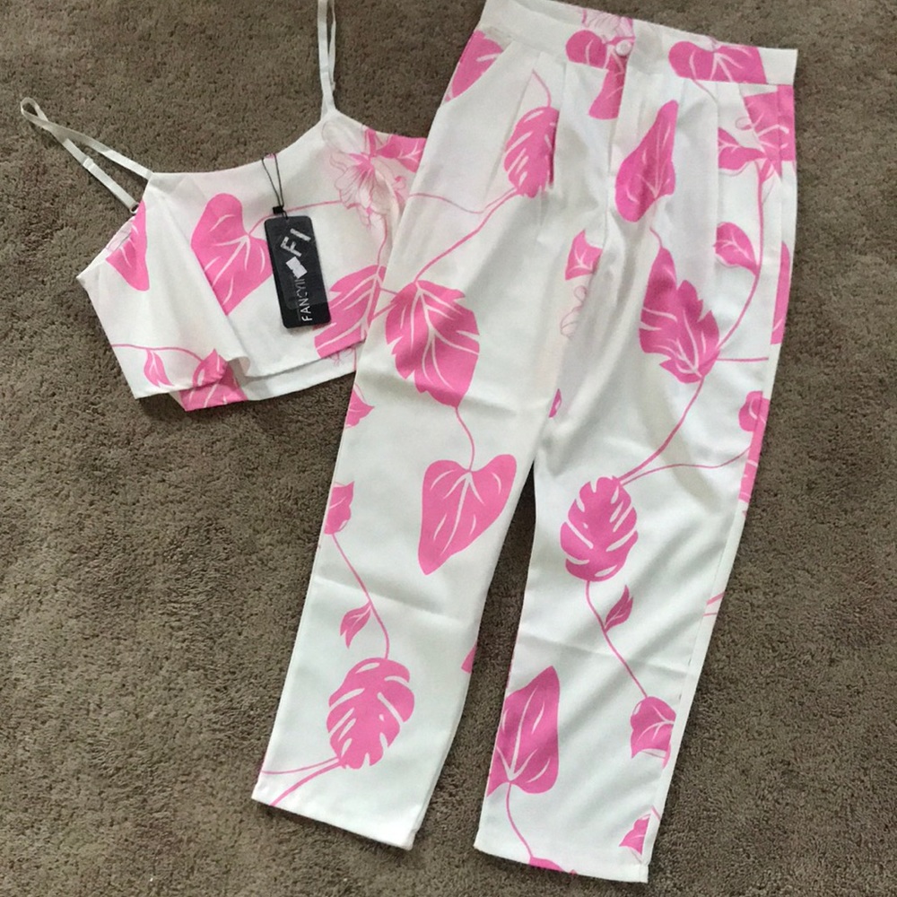 Crop top with pant set